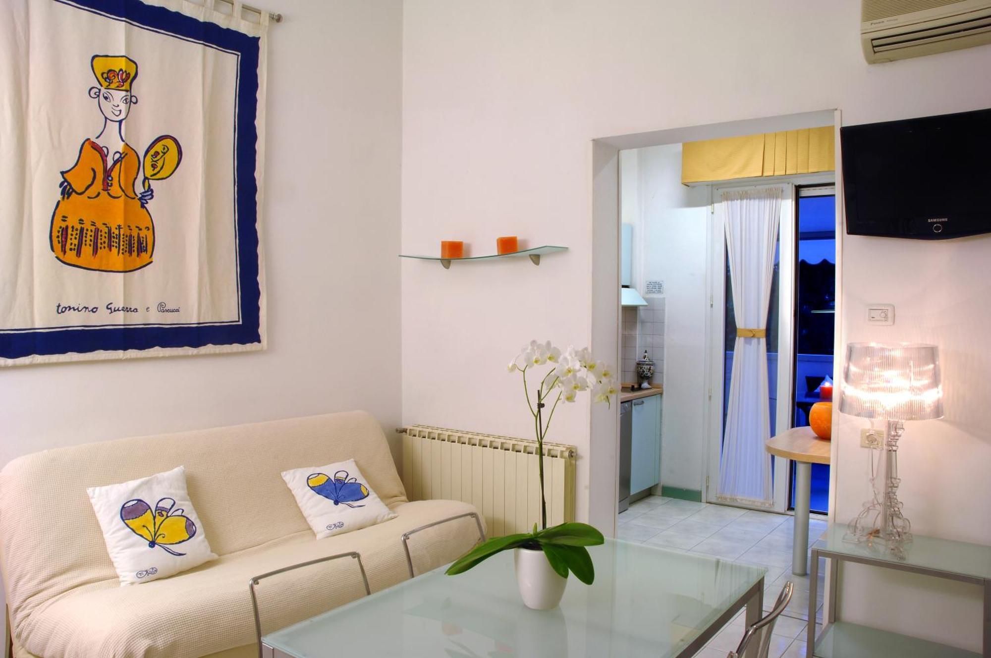 Hotel Eros Residence Червия Экстерьер фото